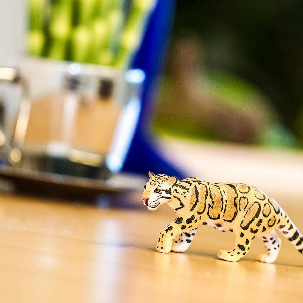 Safari Ltd - Trädleopard