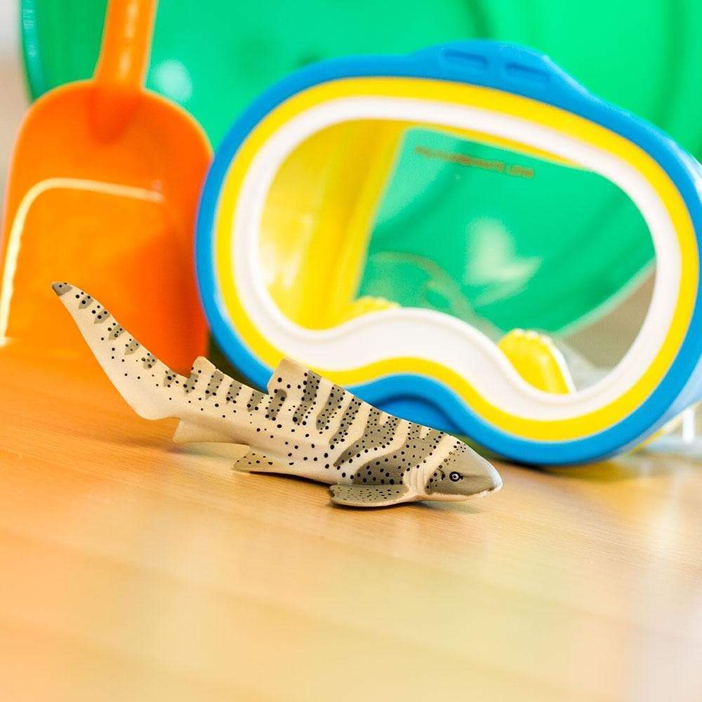 Safari Ltd - Zebra Shark
