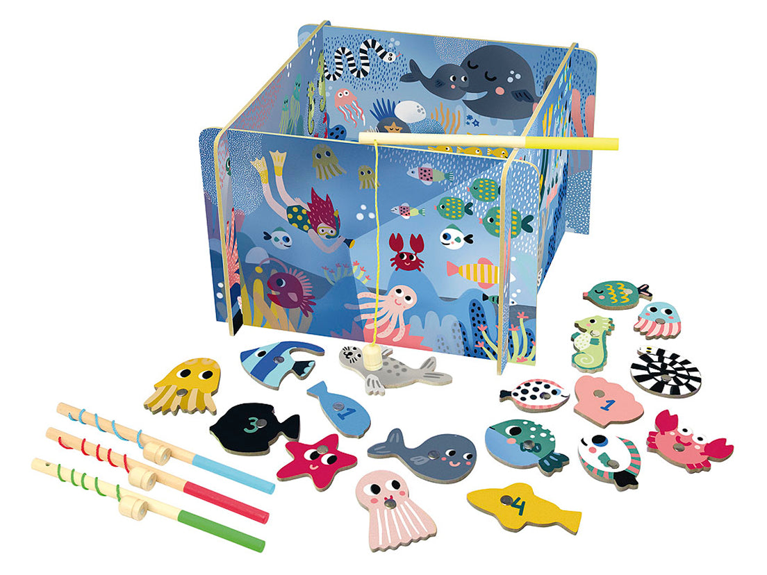 Fishing game ocean Michelle Carlslund