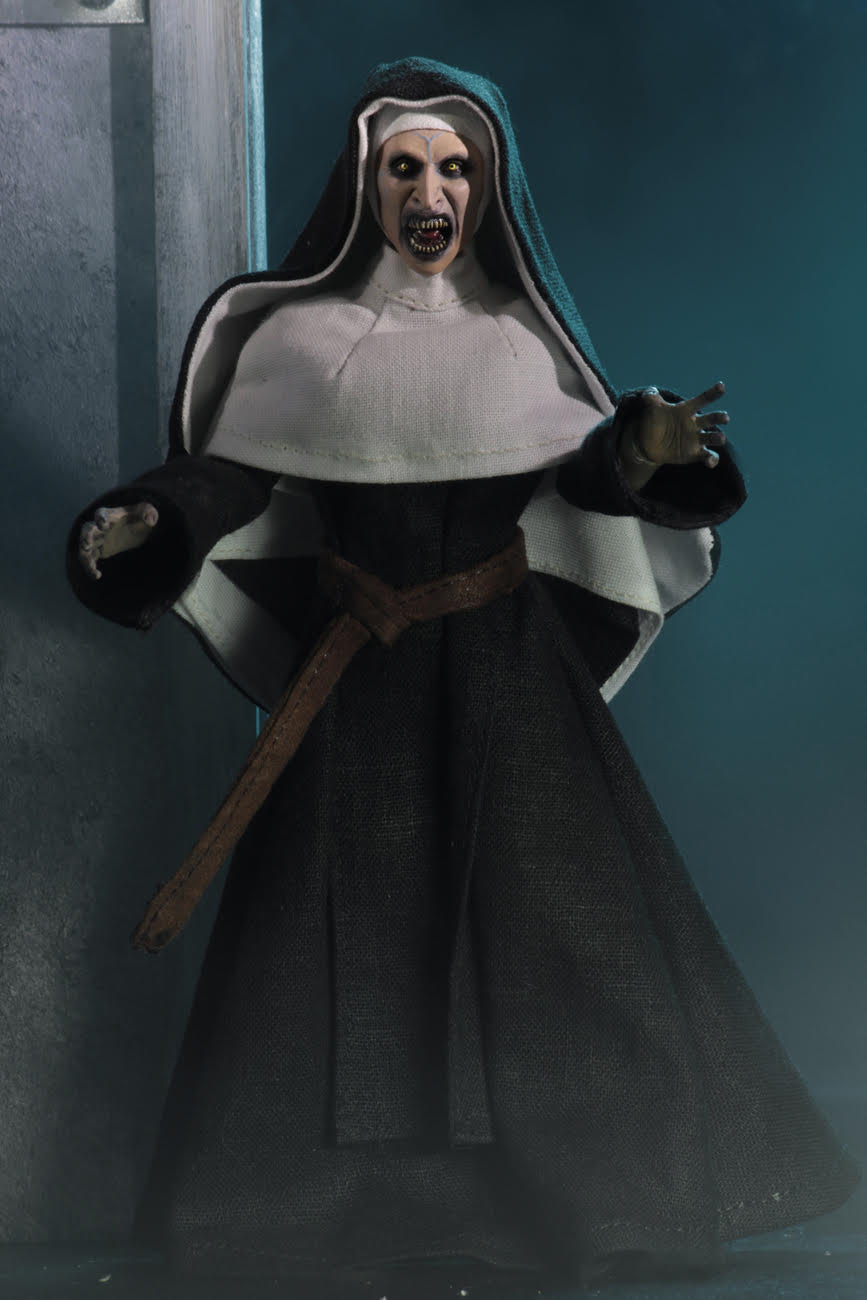 The Nun - The Conjuring Universe - Clothed Figure - NECA