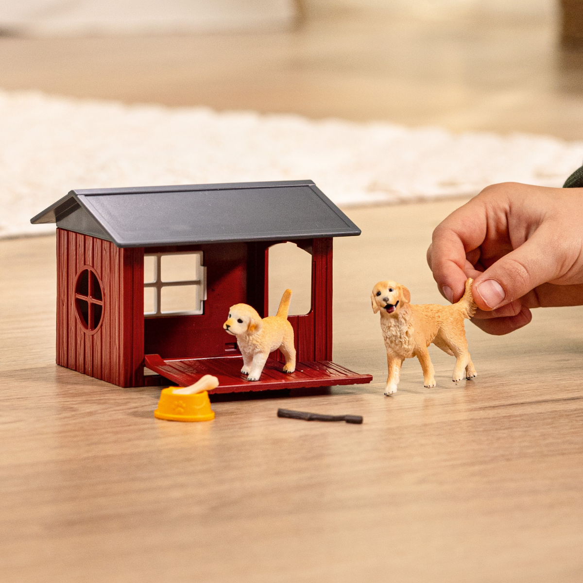 Schleich - Dog kennel with Golden Retriever