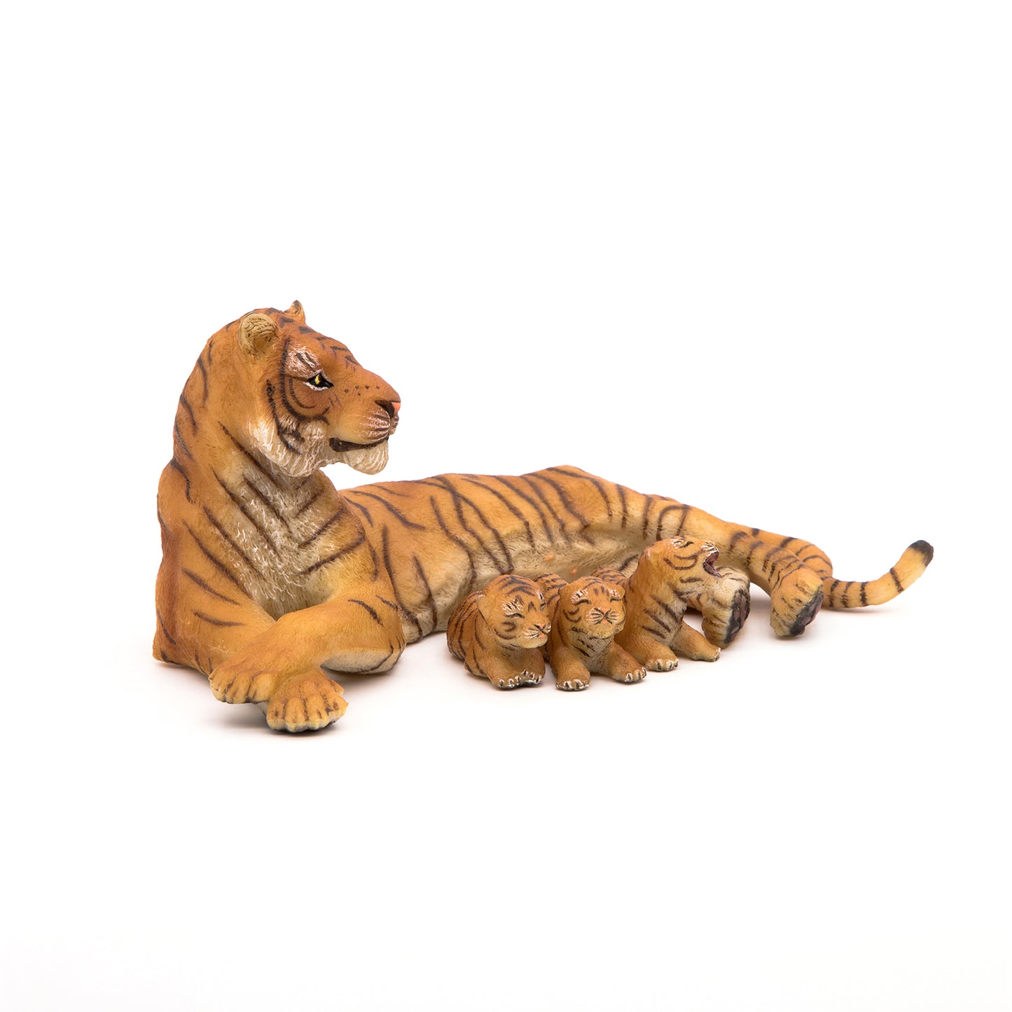 Papo - Tigerhona med ungar