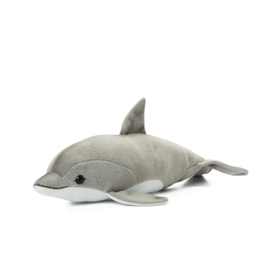 ”WWF Plush delfin – handgjort 39 cm gosedjur i mjuk blågrå ton med återvunnen polyesterfyllning.”