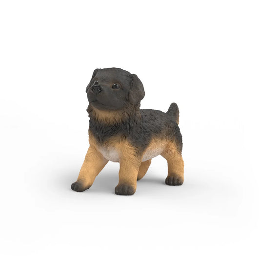Schleich tysk schäfervalp figur med svartbrun päls och vaksam blick, realistisk modell av schäfervalp.