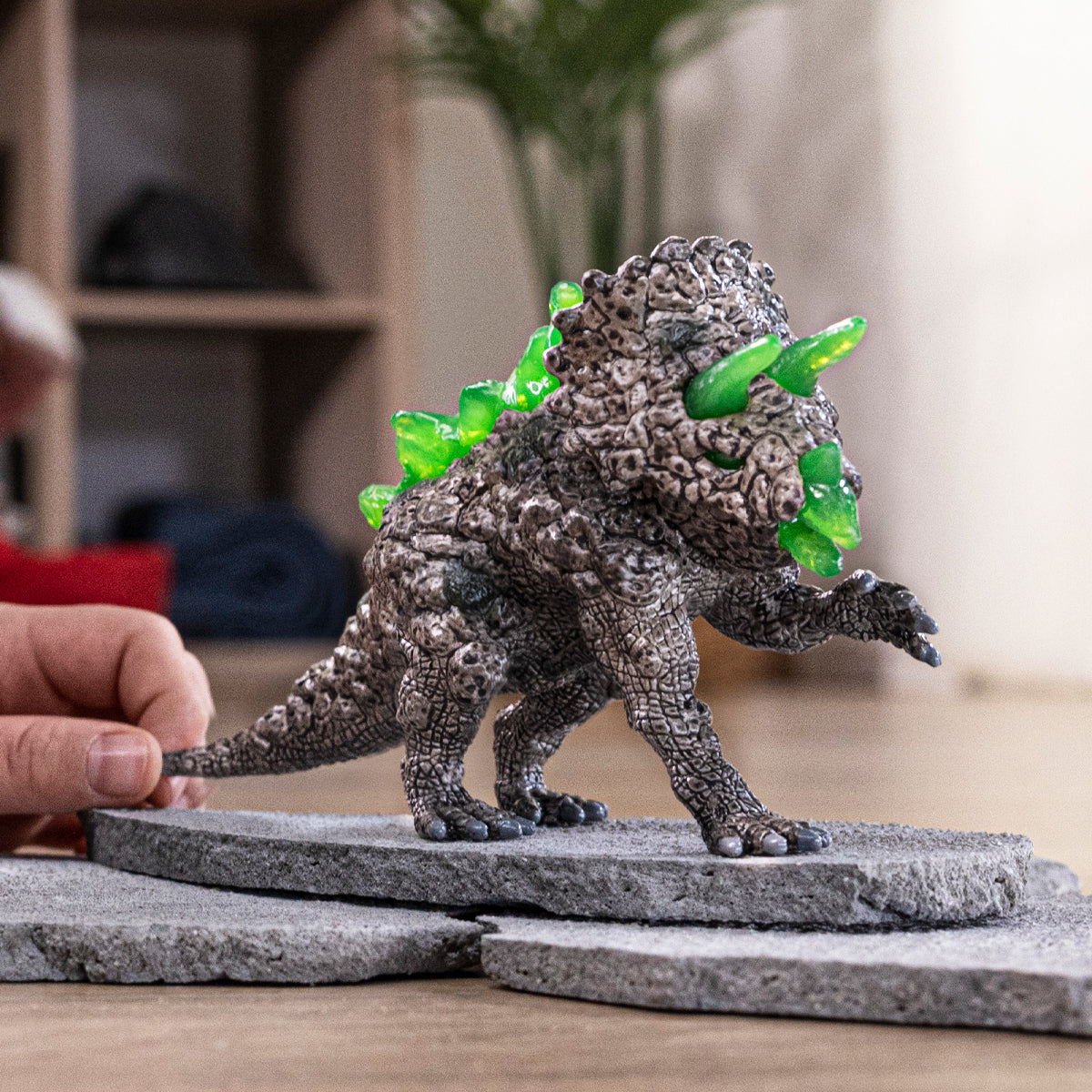 Schleich ELDRADOR® CREATURES - Sten Triceratops (Stone Triceratops)