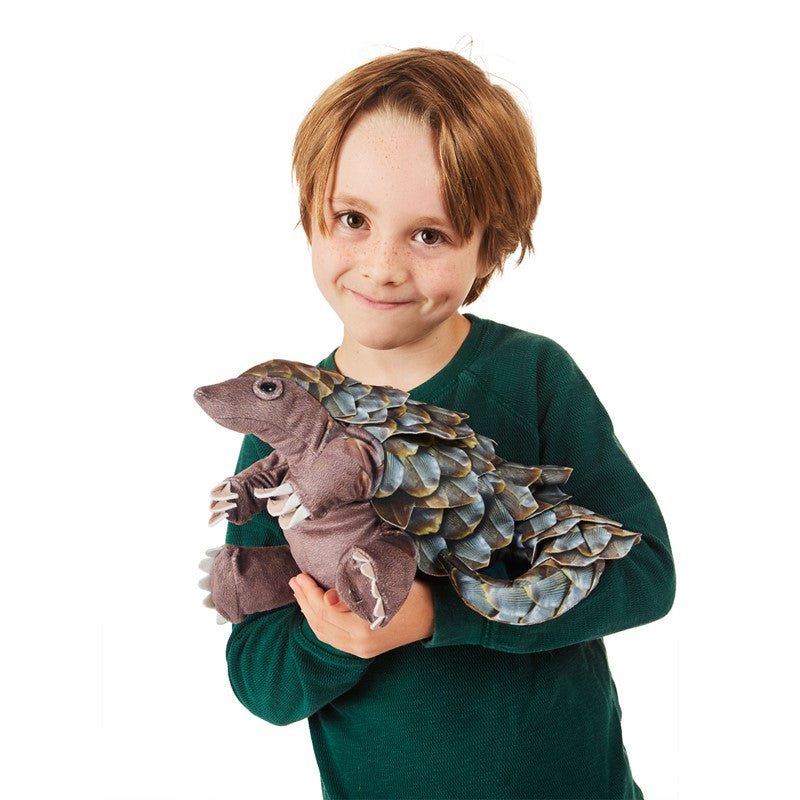 Folkmanis® Puppets - Myrkott (Pangolin) Handdocka